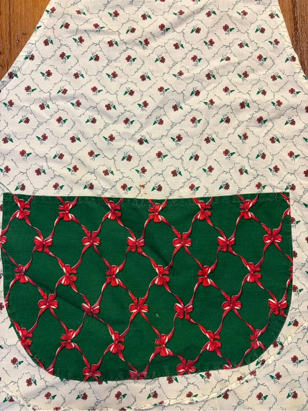 Christmas Apron Retro Style Holiday Aesthetic